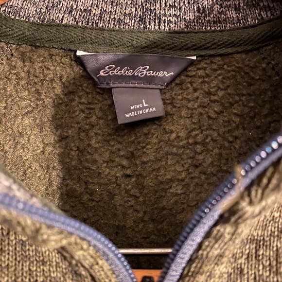 Eddie Bauer large green men’s sweater quarter zip - Picture 4 of 5